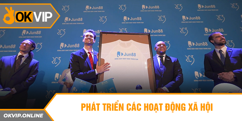 Phát triển các hoạt động xã hội